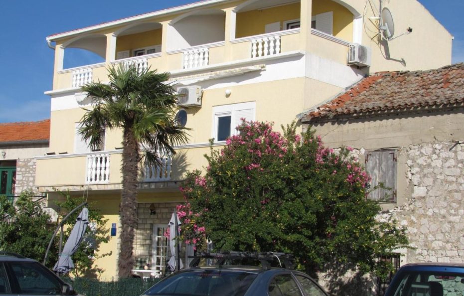 Apartments Renjak